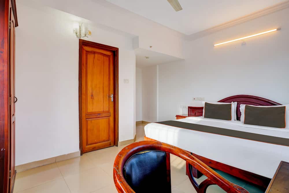 Photo of Bedroom in Thampanoor