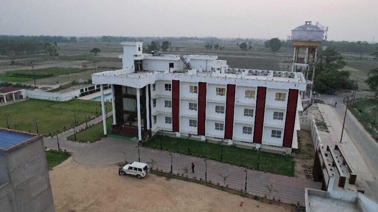 Photo of Outdoor in Maharajganj