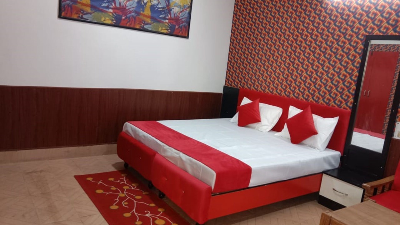 Photo of Bedroom in Mirzapur