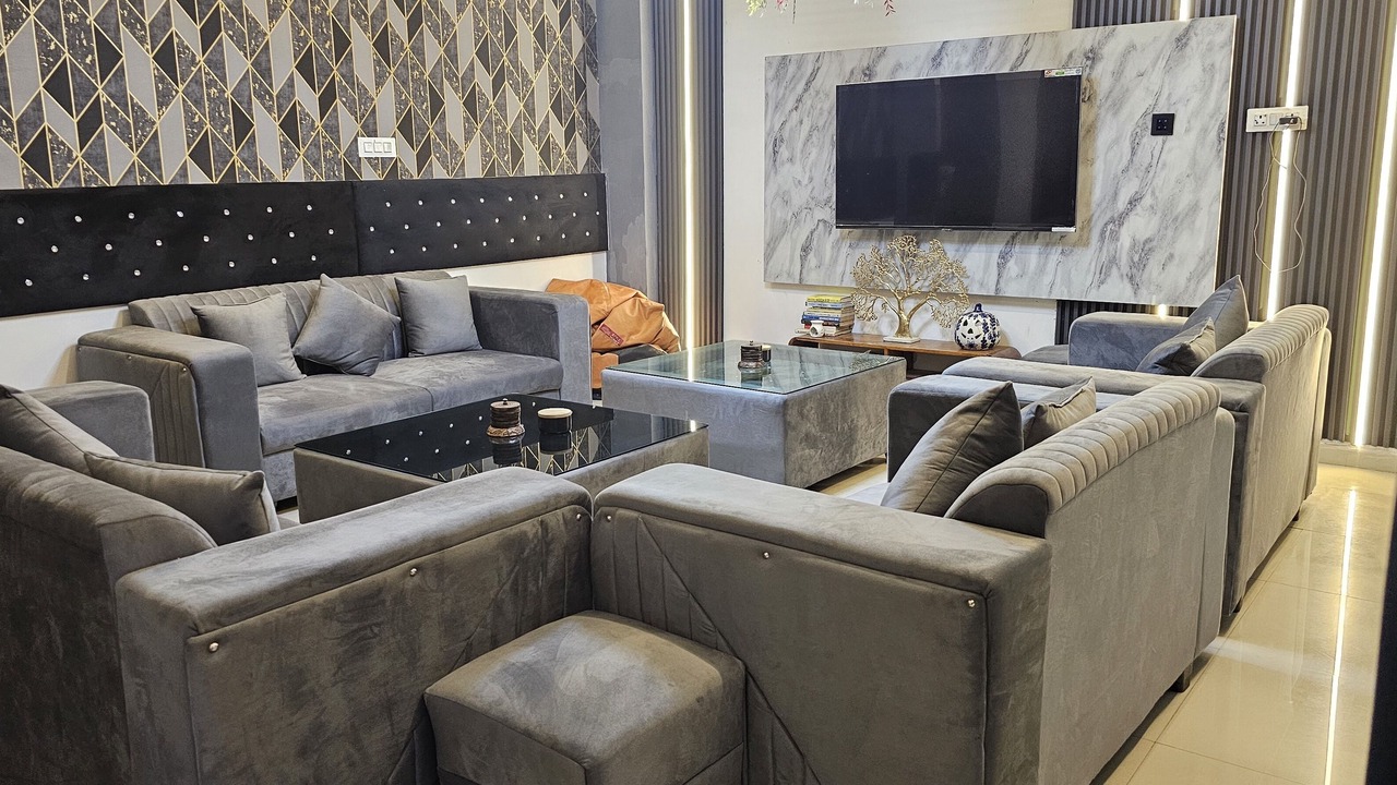 Photo of Livingroom in Sector 63