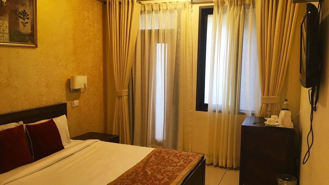 Photo of Bedroom in Jaypee Greens