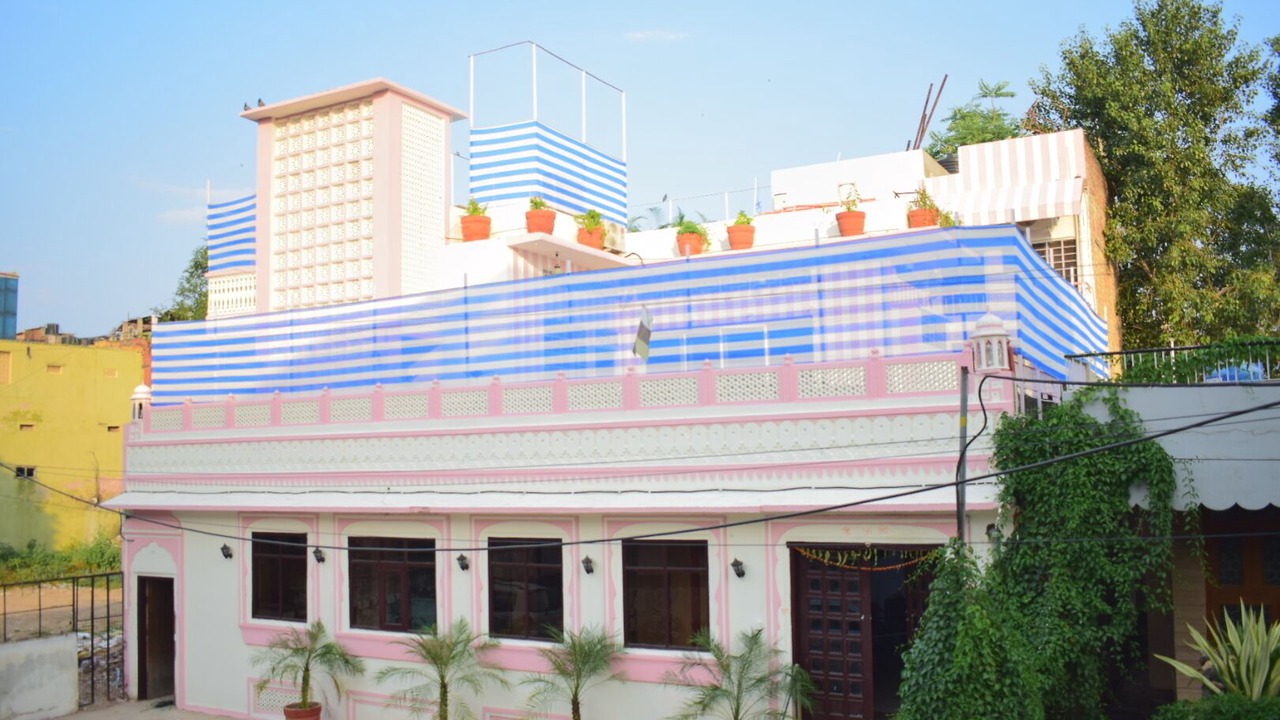 Photo of Outdoor in Pink City