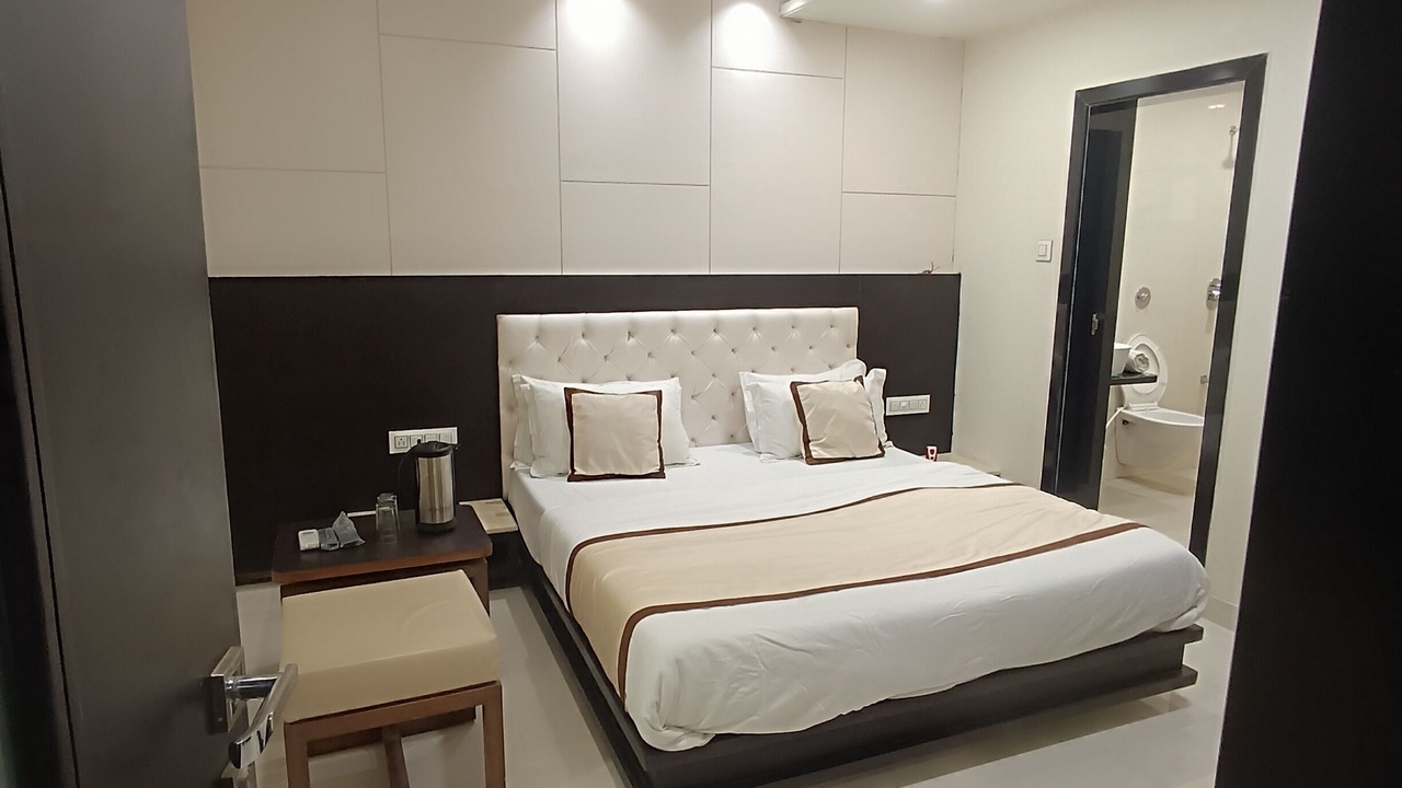 Photo of Bedroom in Mount Abu