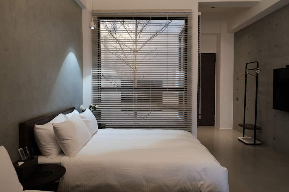 Photo of Bedroom in East District