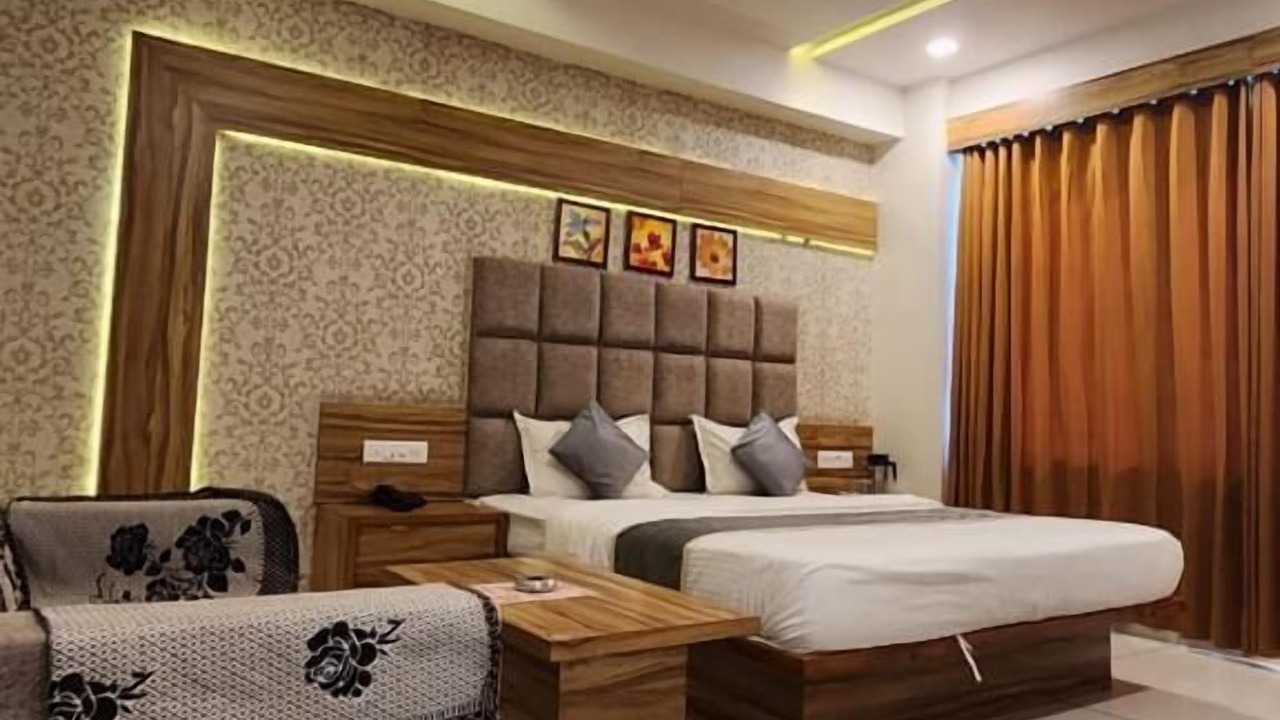 Photo of Bedroom in Gandhinagar
