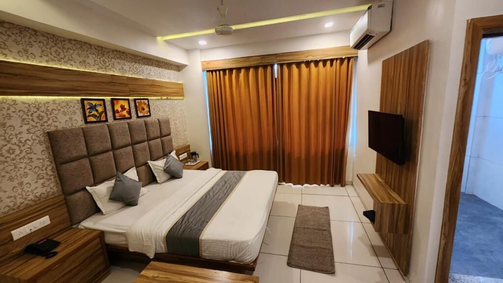 Photo of Bedroom in Gandhinagar