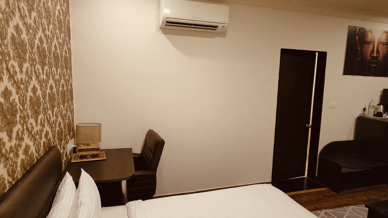 Photo of Bedroom in Sultanpur