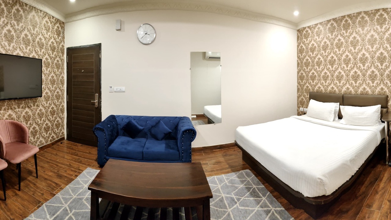 Photo of Bedroom in Sultanpur
