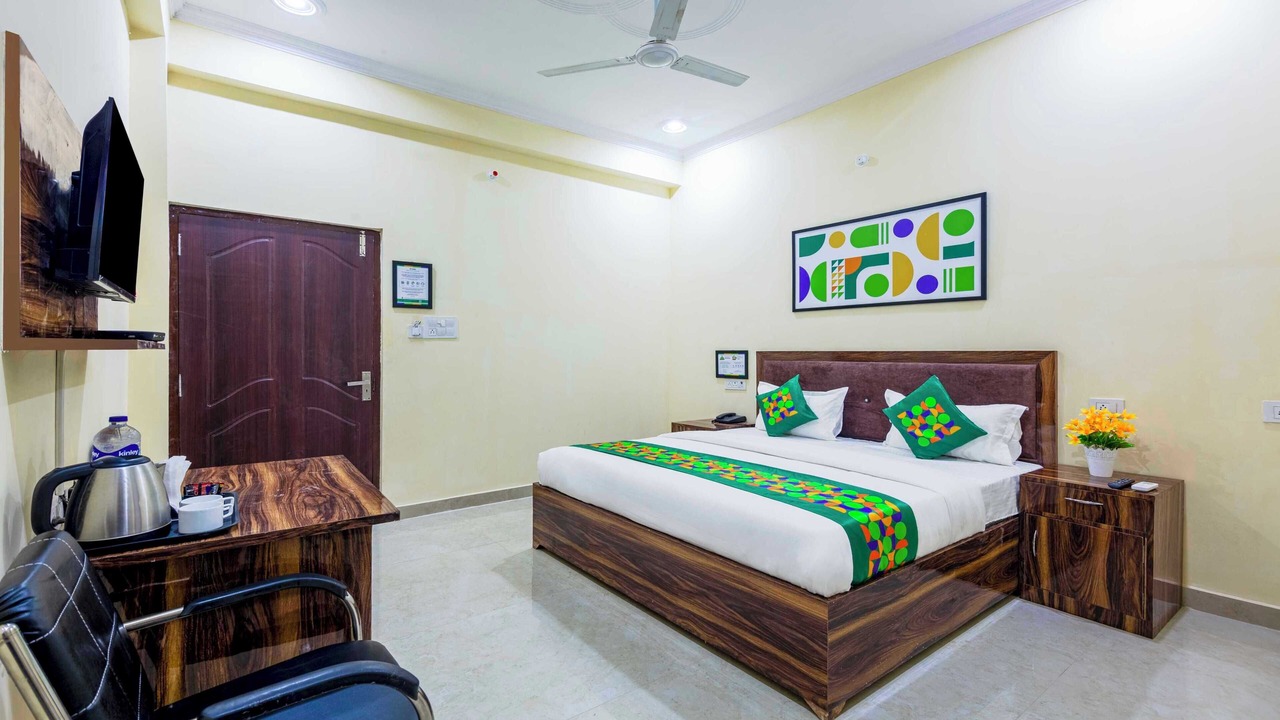 Photo of Bedroom in Phulpur