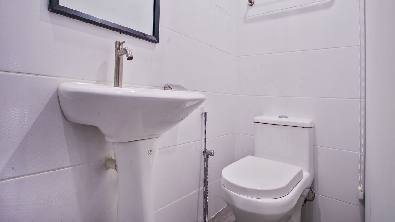 Photo of Bathroom in The Strand