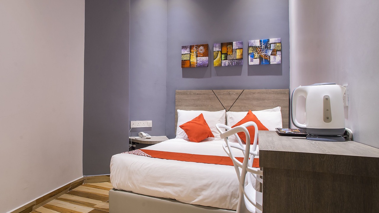 Photo of Bedroom in The Strand