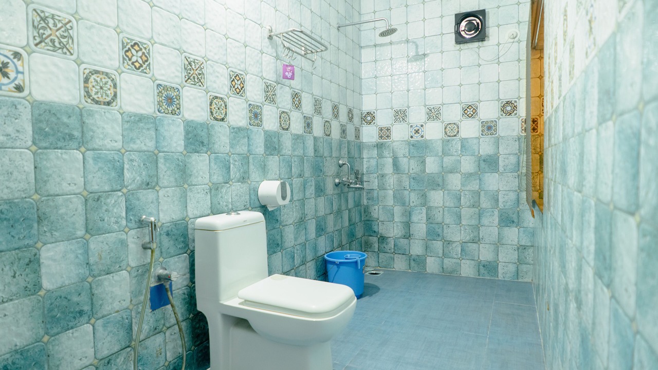 Photo of Bathroom in Vagator
