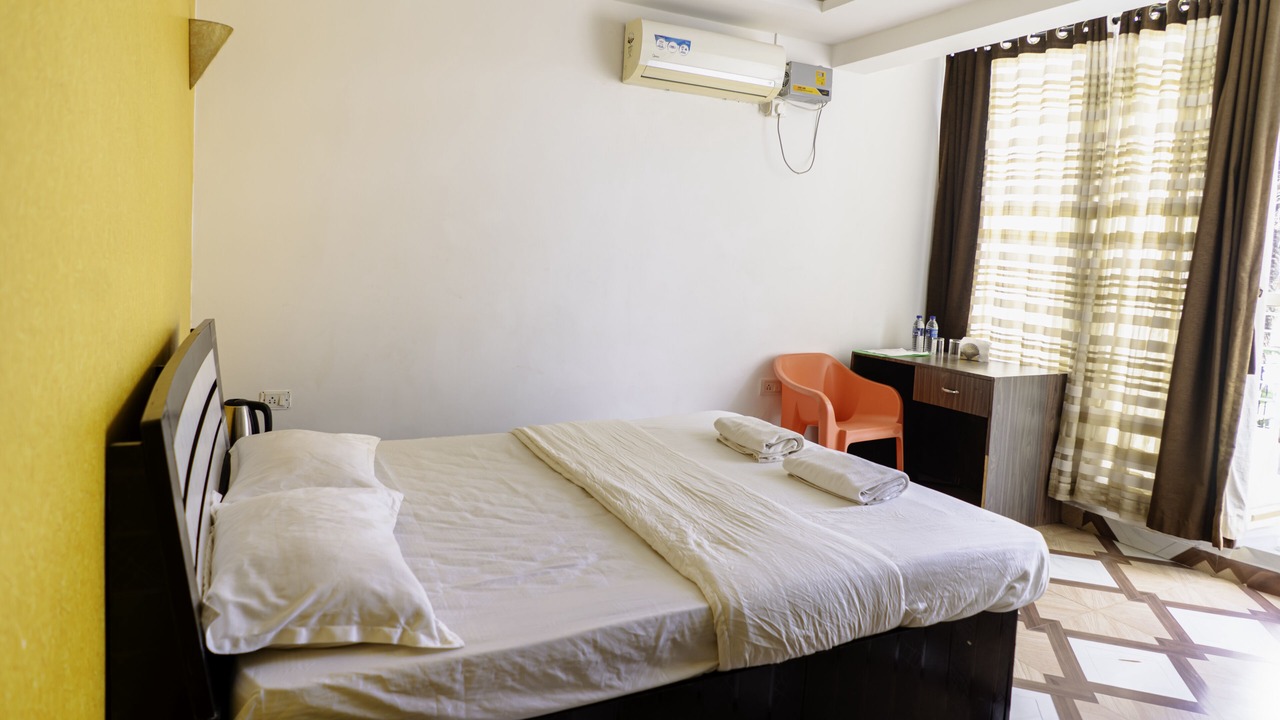 Photo of Bedroom in Vagator