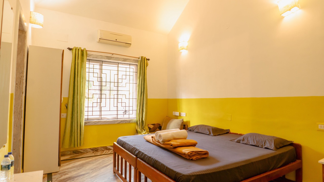 Photo of Bedroom in Vagator
