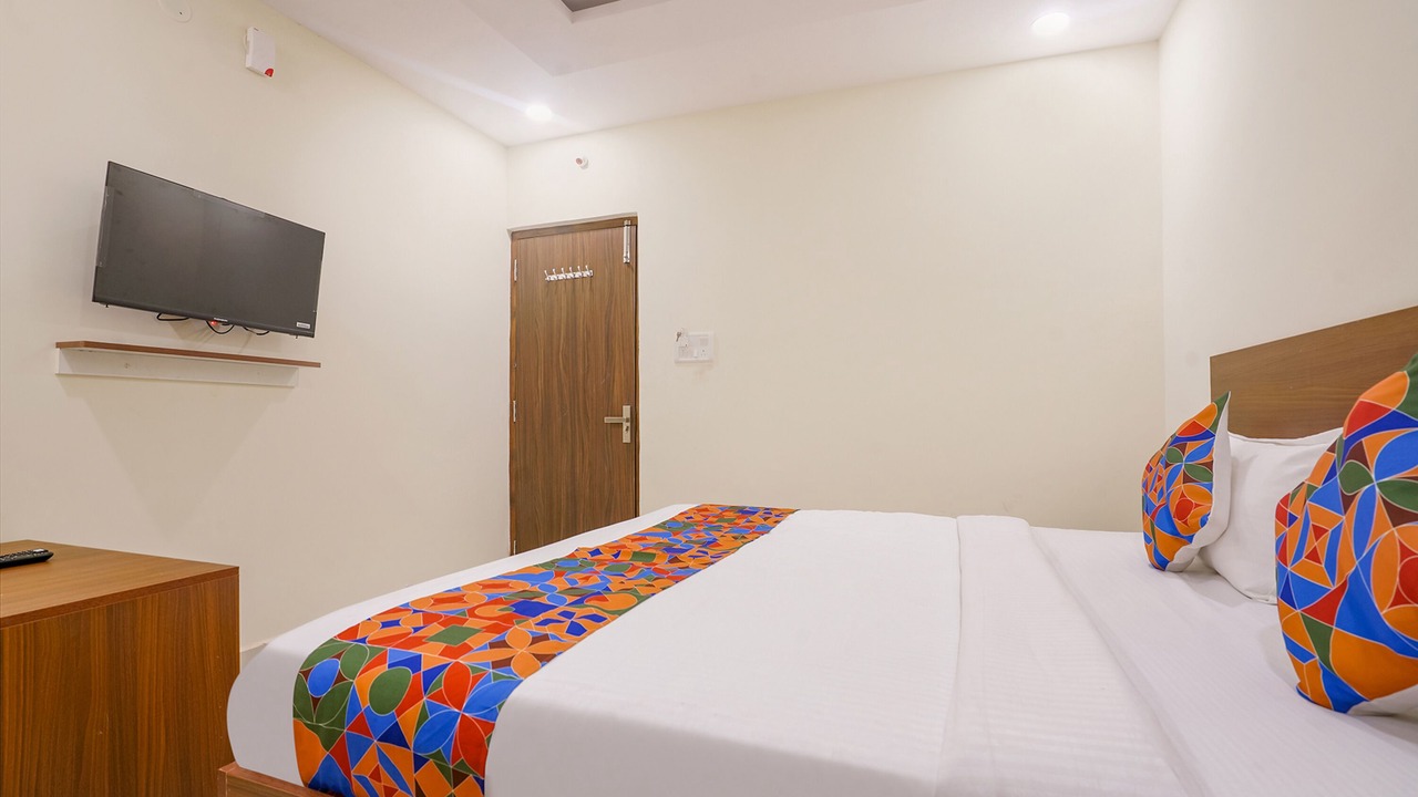 Photo of Bedroom in Ameerpet