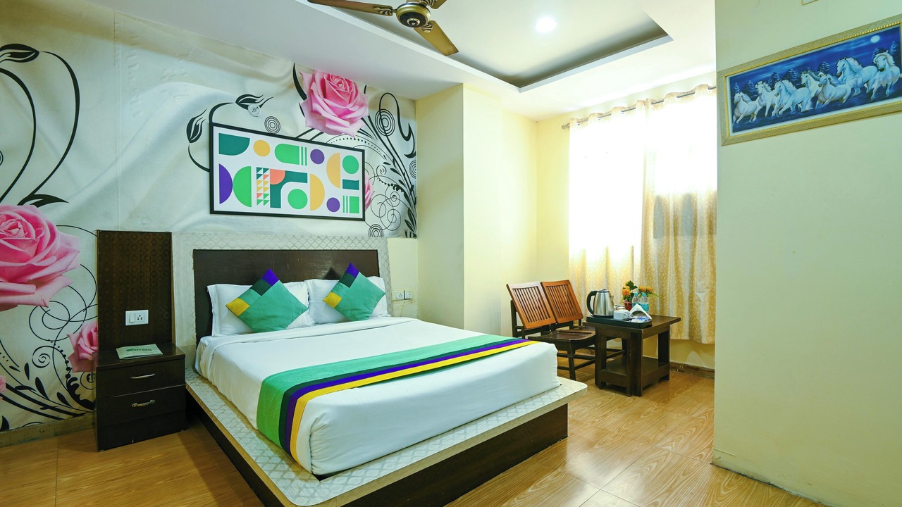Photo of Bedroom in Sector 62