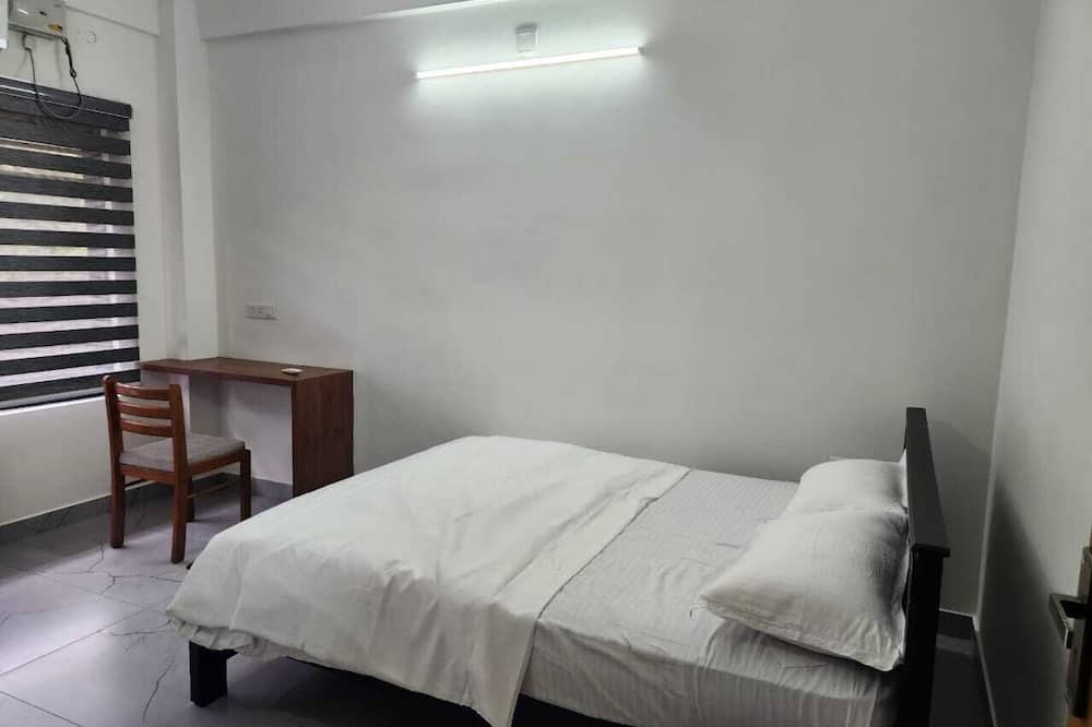 Photo of Bedroom in Muhamma