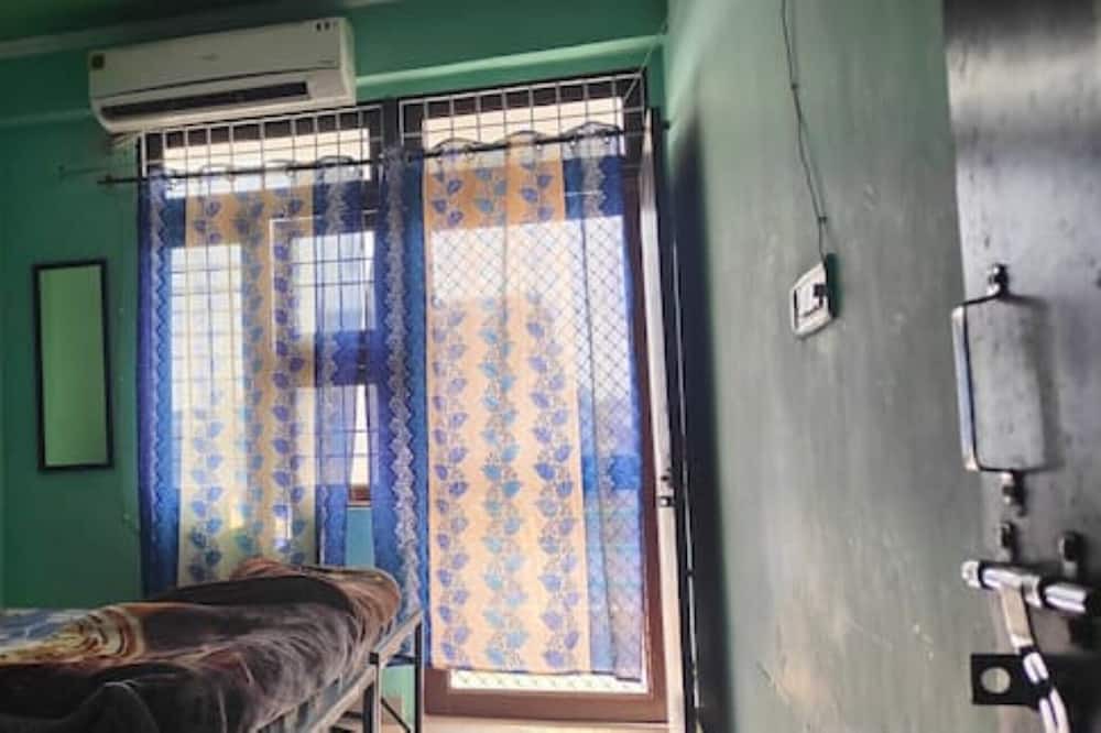 Photo of Others in Malviya Nagar