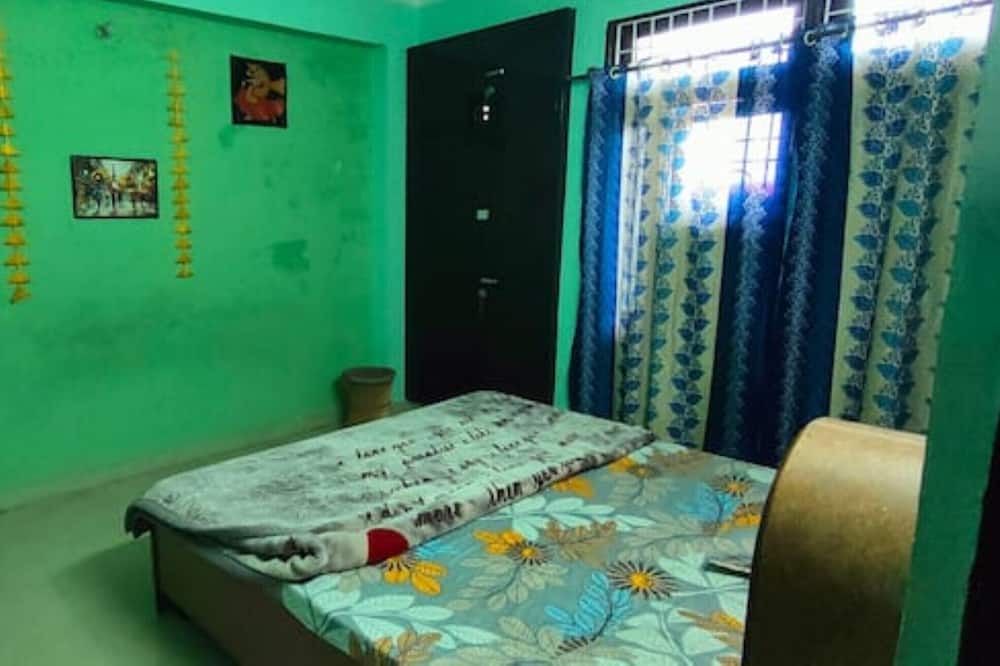 Photo of Bedroom in Malviya Nagar
