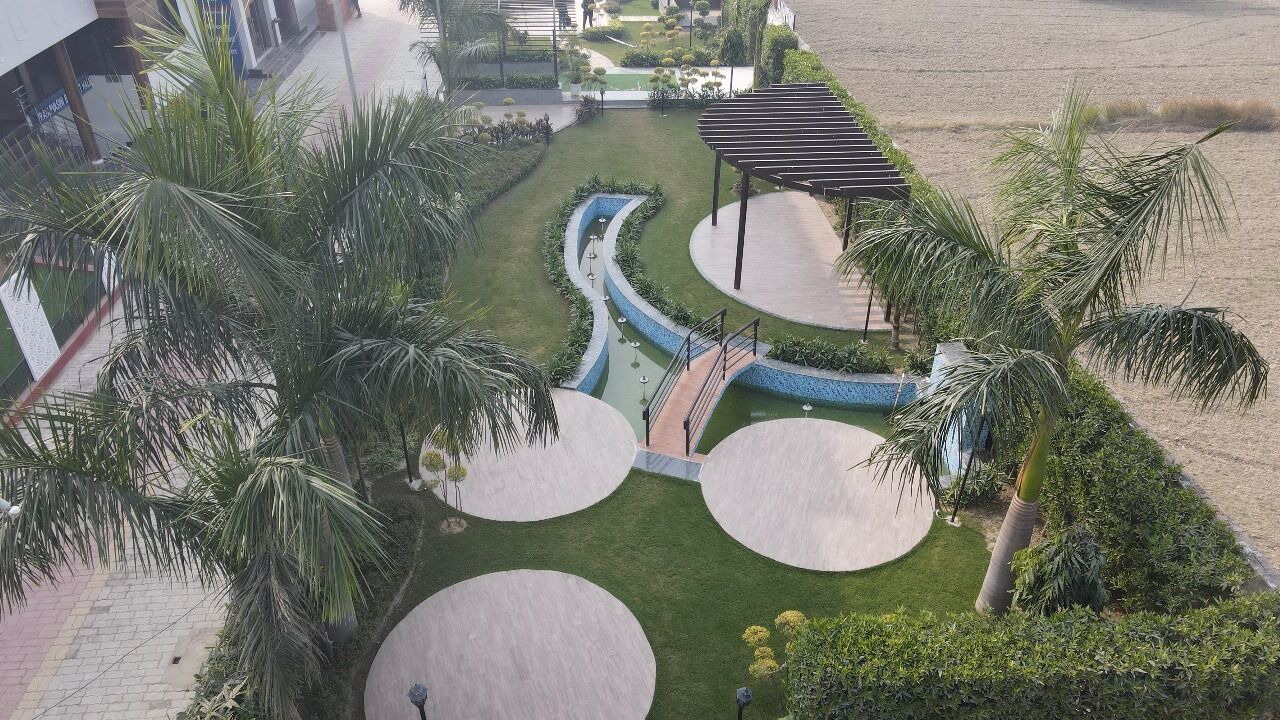 Photo of Outdoor in Bela