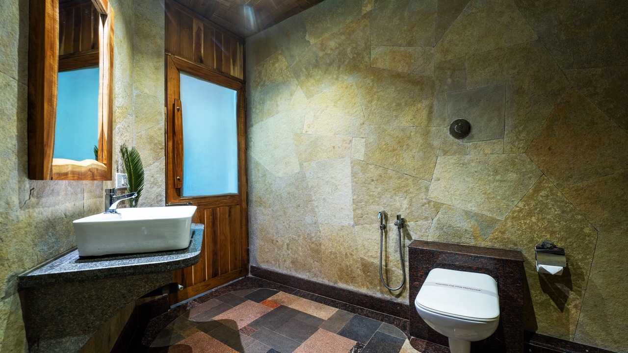 Photo of Bathroom in Paroda
