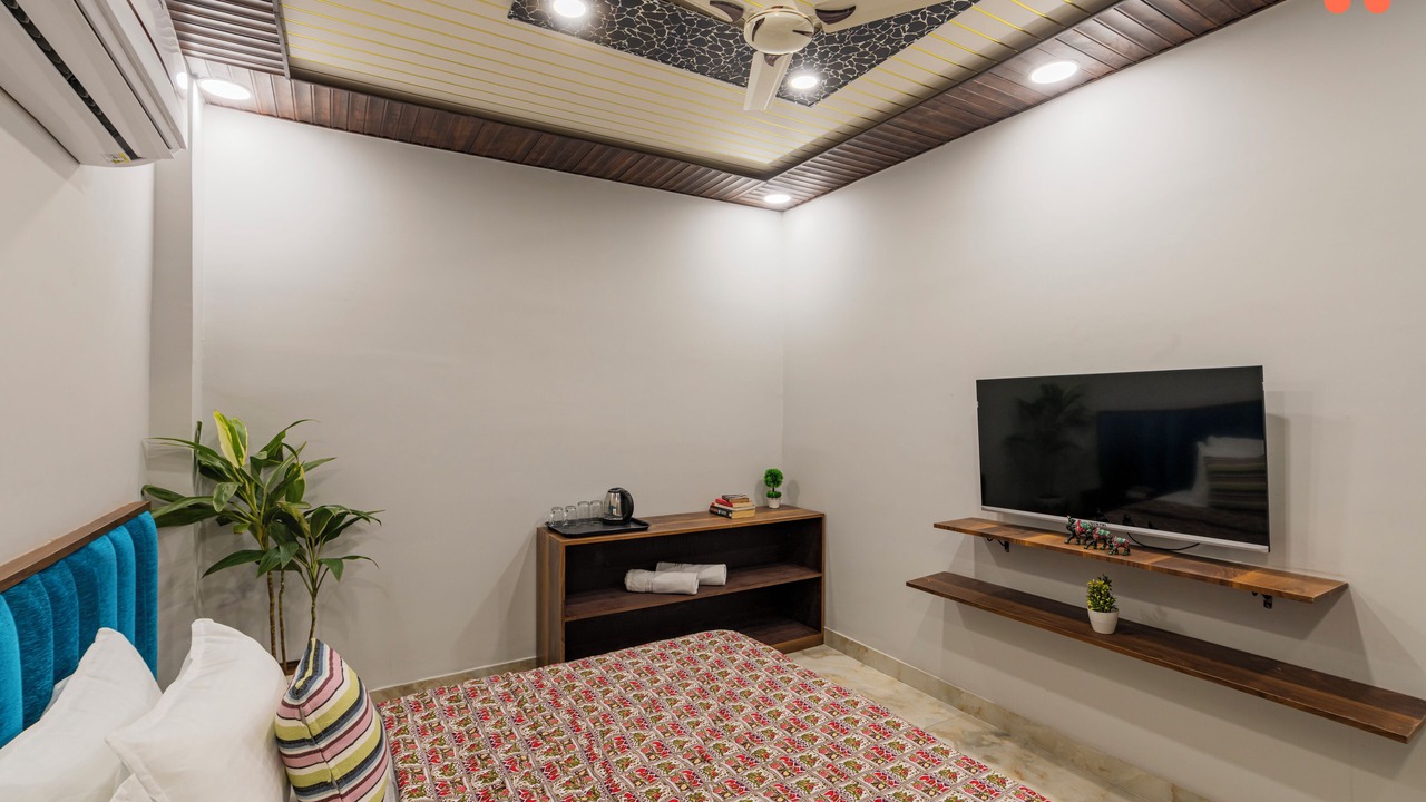 Photo of Bedroom in Pink City