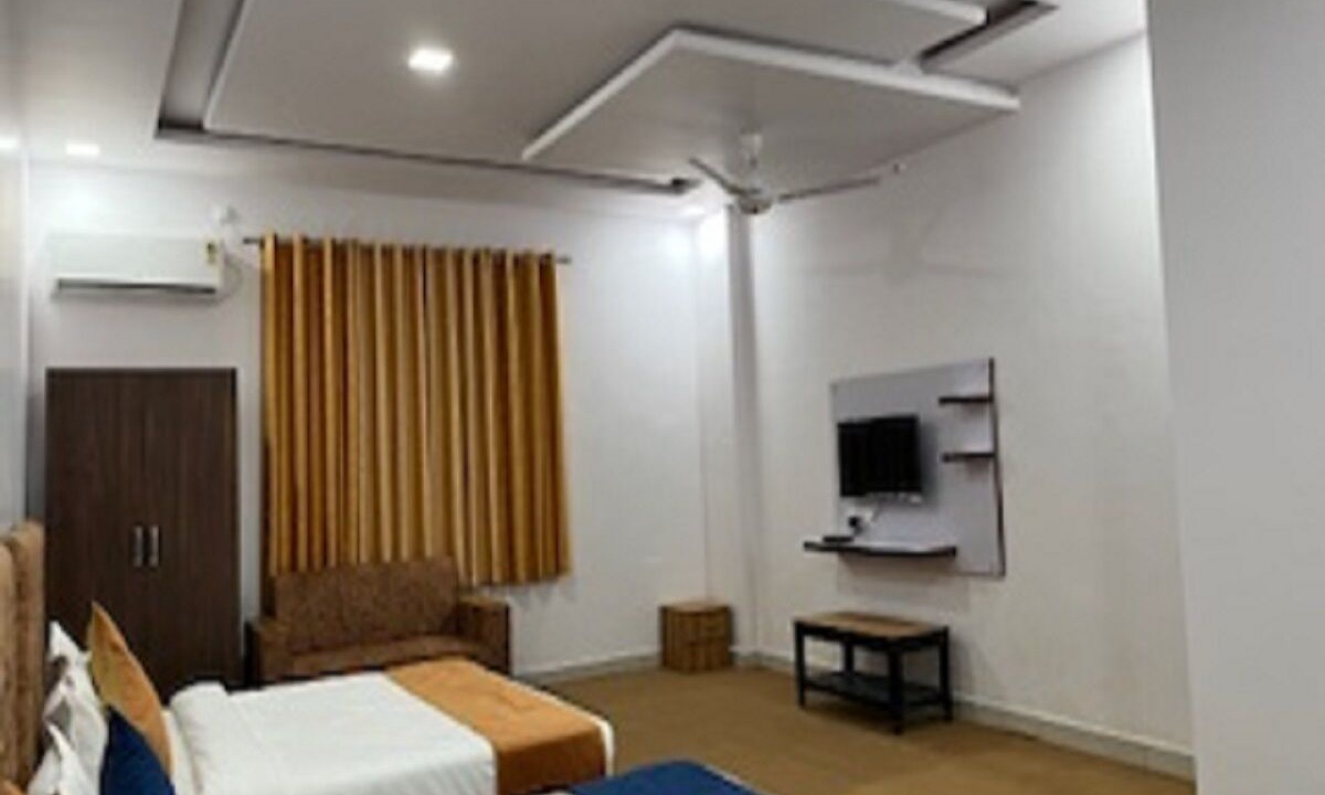 Photo of Bedroom in Mehandipur
