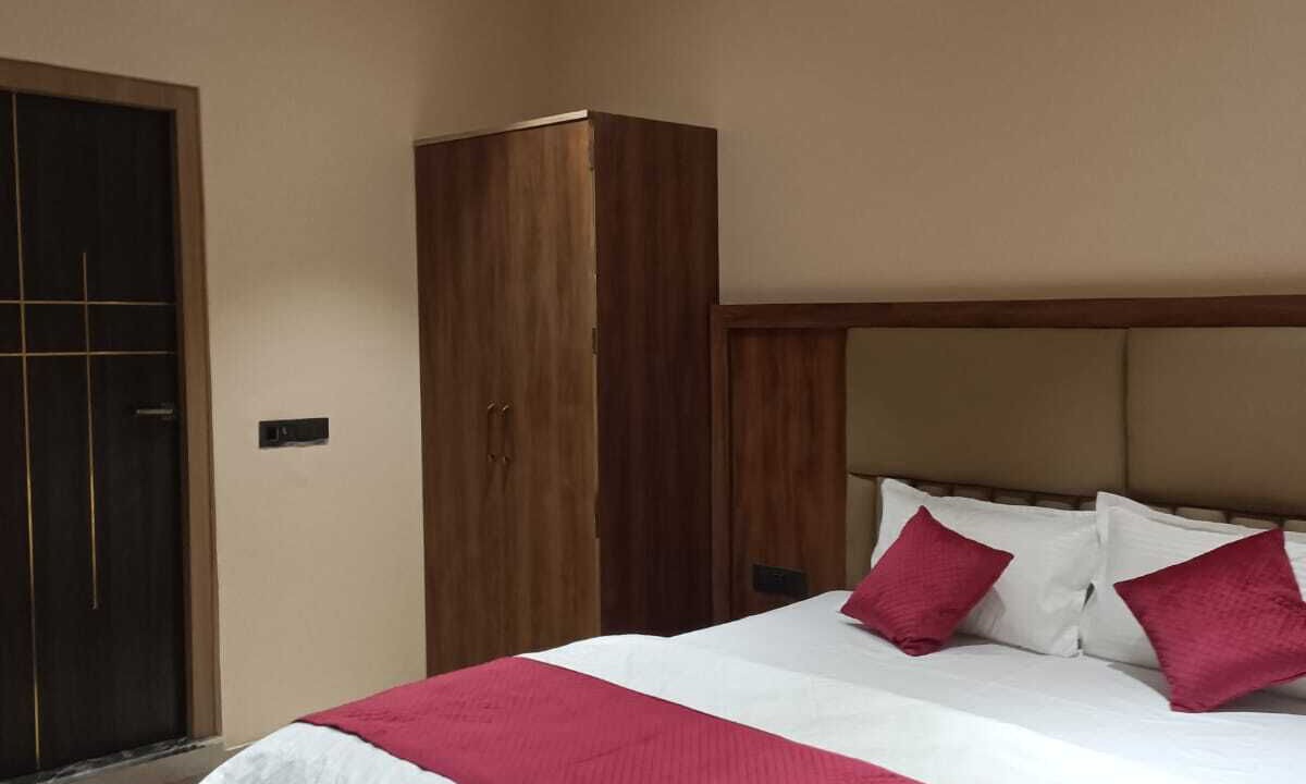 Photo of Bedroom in Sultanpur