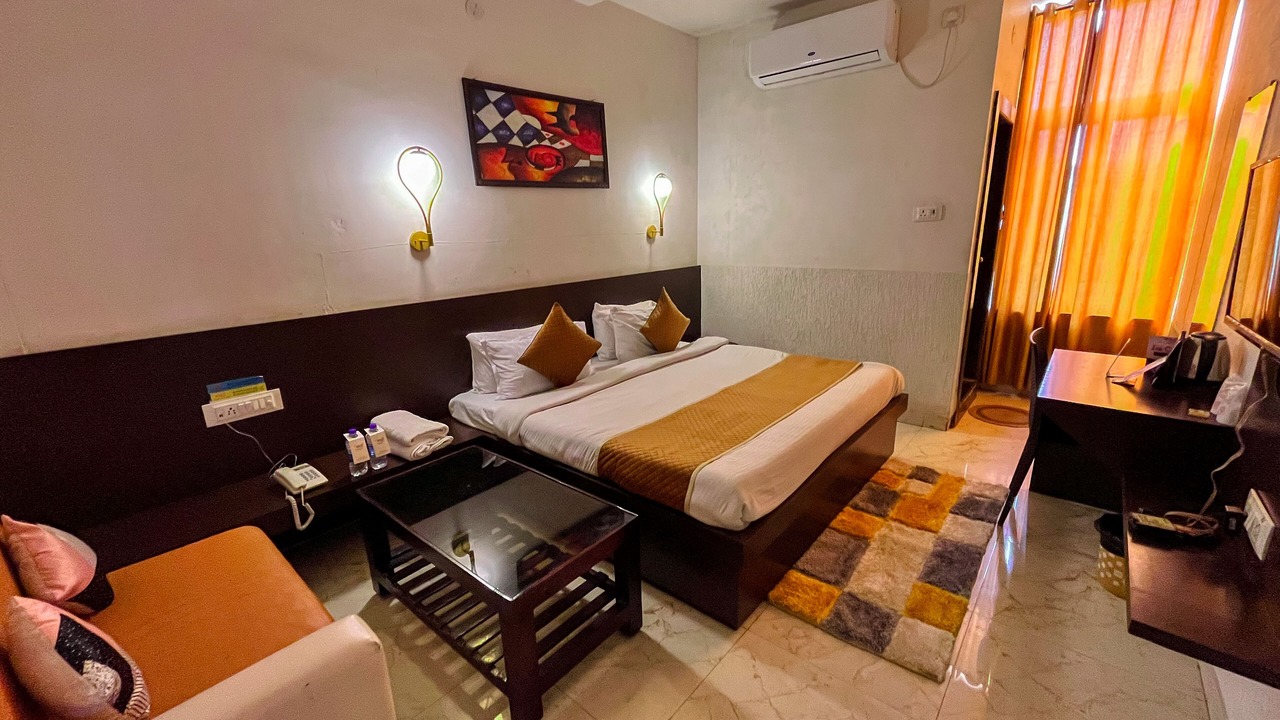 Photo of Bedroom in Maihar