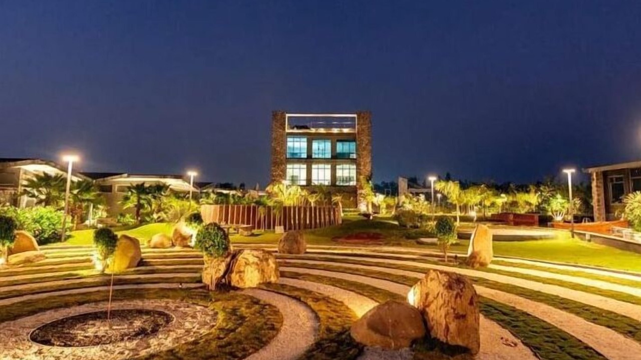 Photo of Outdoor in Halol