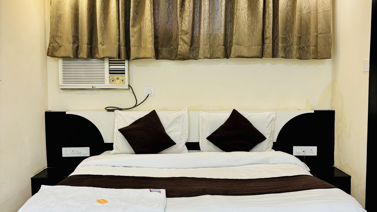 Photo of Bedroom in Satna