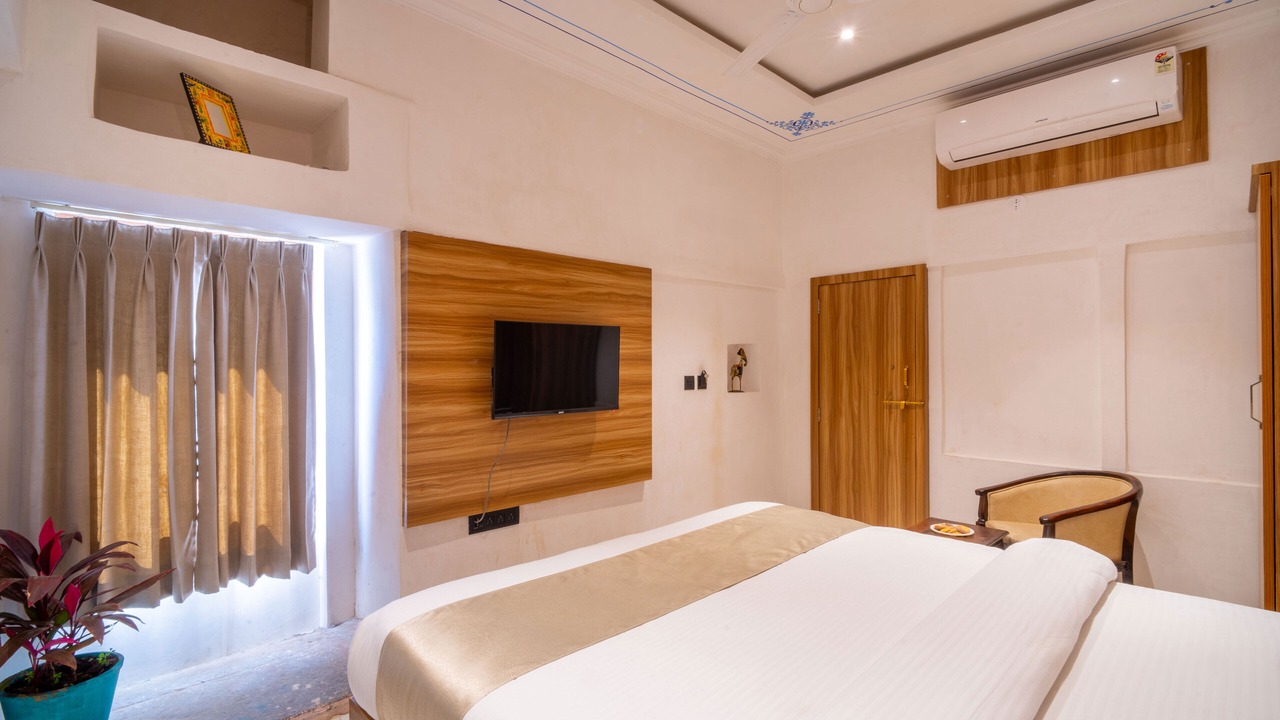 Photo of Bedroom in Lake Swaroop Sagar