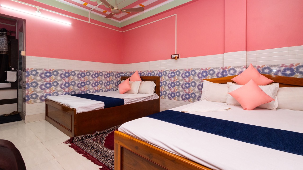 Photo of Bedroom in Medinipur