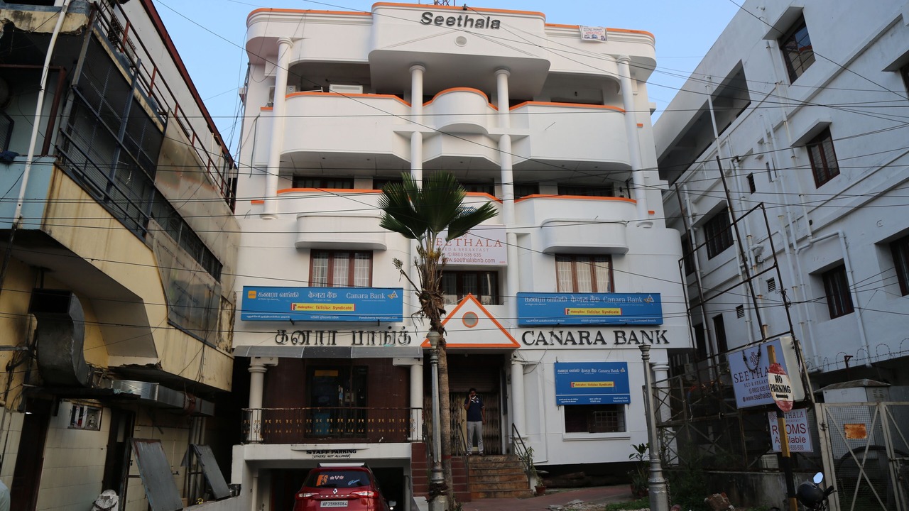 Photo of Outdoor in White Town