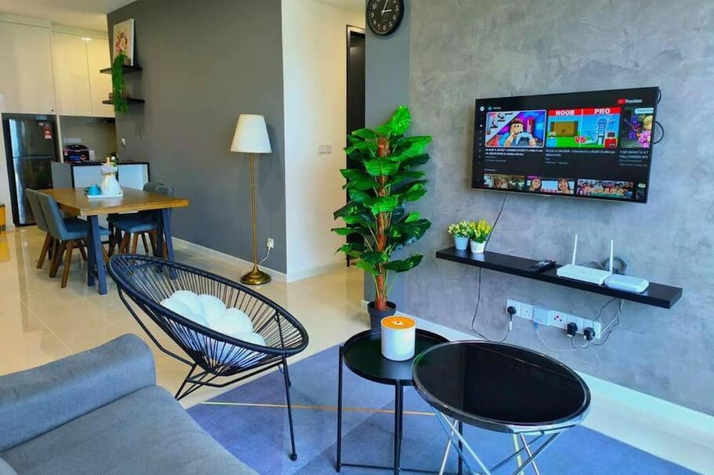 Photo of Livingroom in Maluri