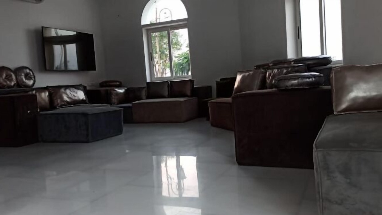 Photo of Others in Desuri