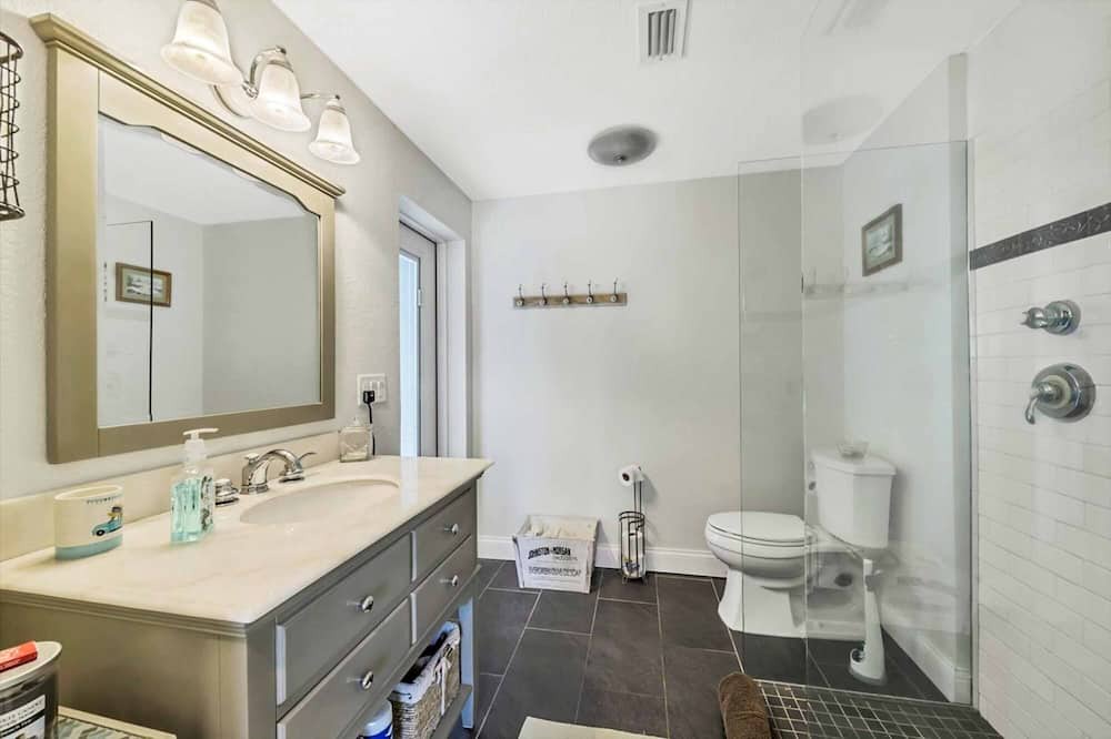 Photo of Bathroom in Haraiya