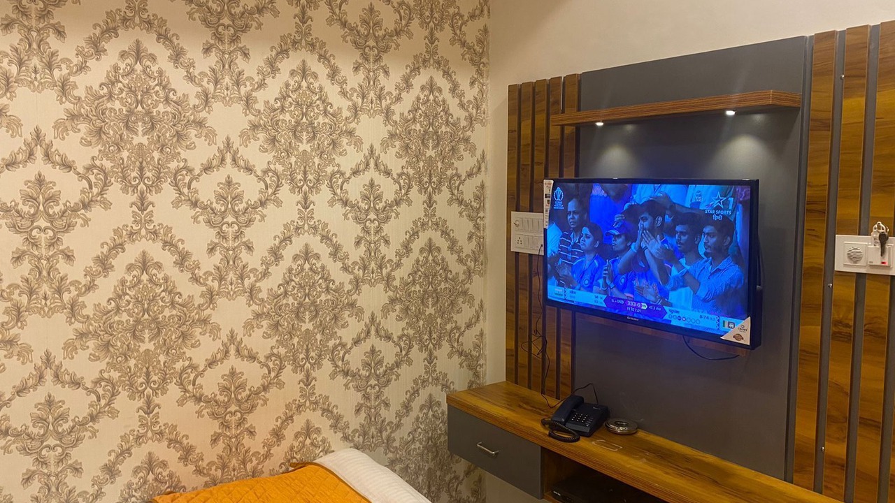 Photo of Bedroom in Gandhinagar