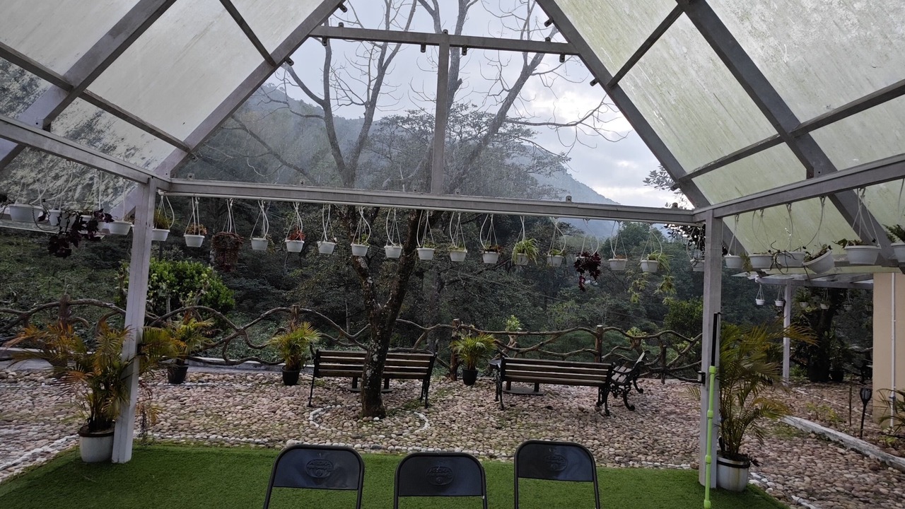 Photo of Outdoor in Valparai
