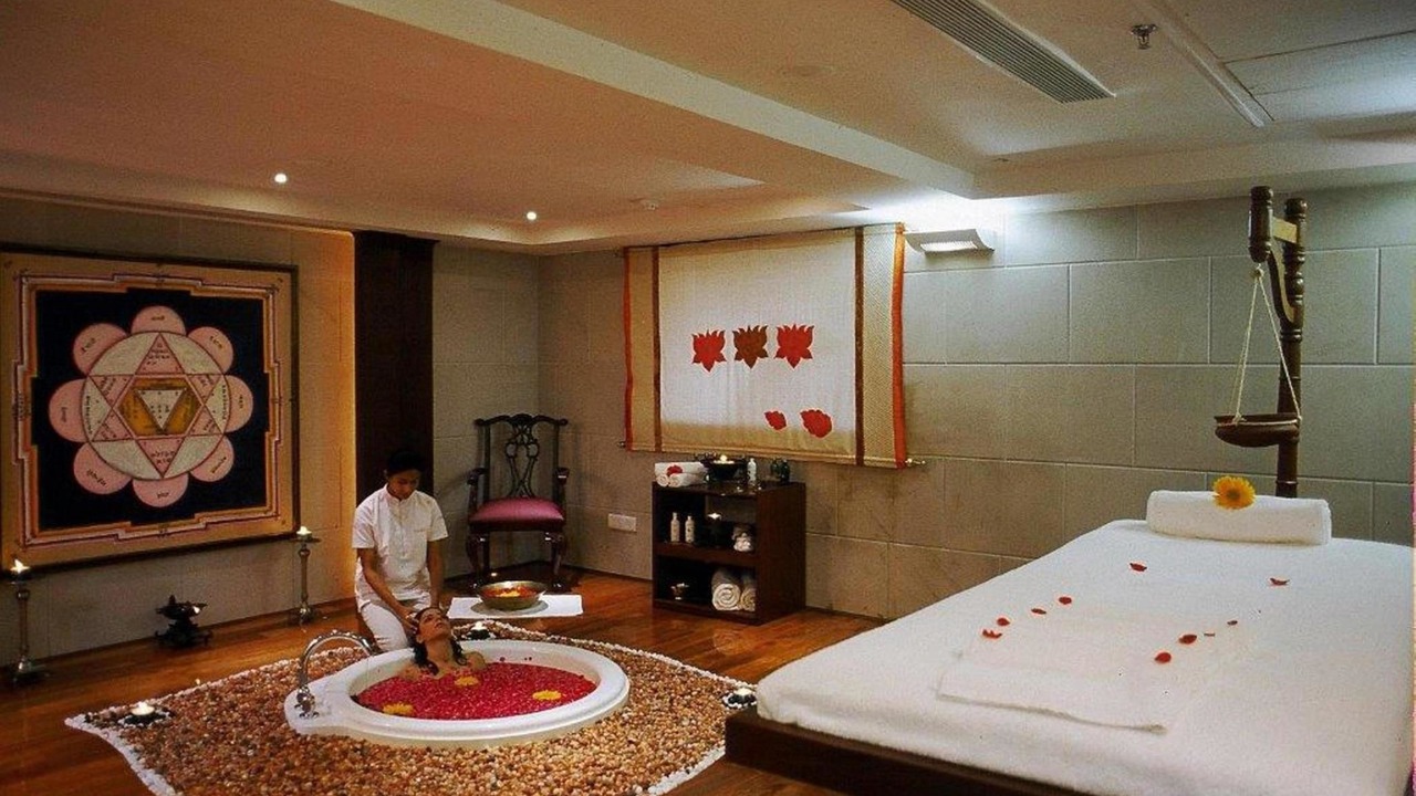 Photo of Bedroom in Chanakyapuri