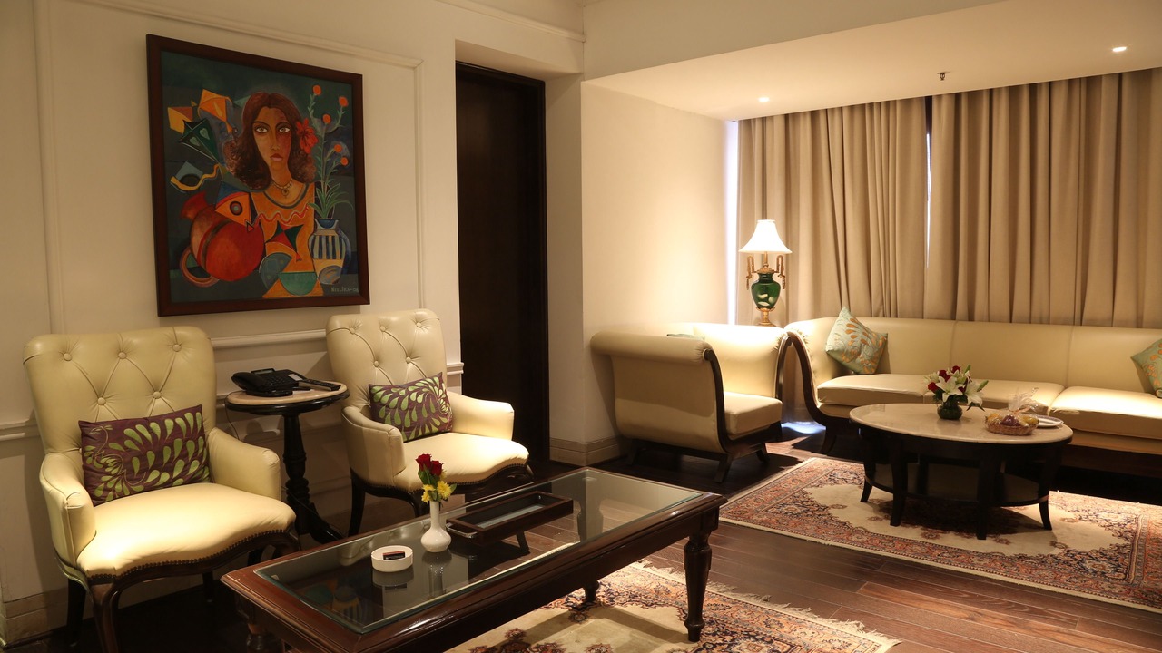 Photo of Bedroom in Chanakyapuri