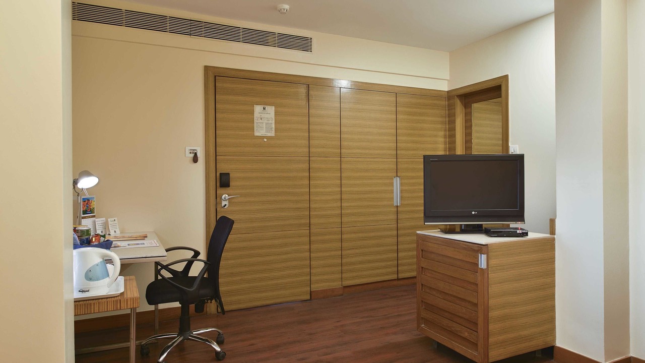 Photo of Bedroom in Prabhadevi
