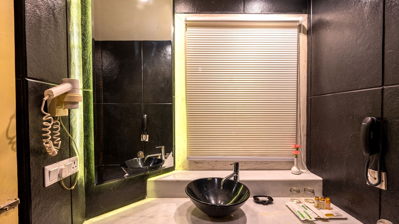 Photo of Bathroom in Malviya Nagar