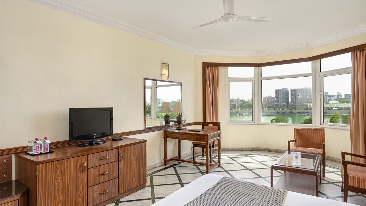 Photo of Bedroom in Ahmedabad City Centre
