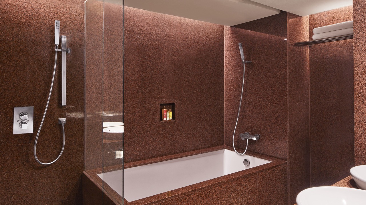 Photo of Bathroom in Cuffe Parade