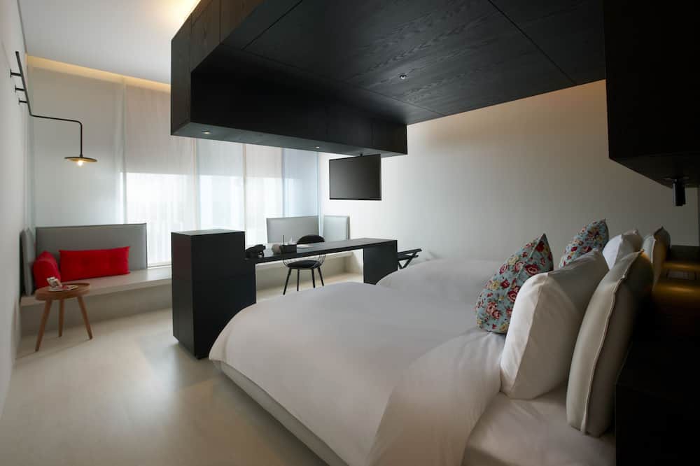 Photo of Bedroom in East District