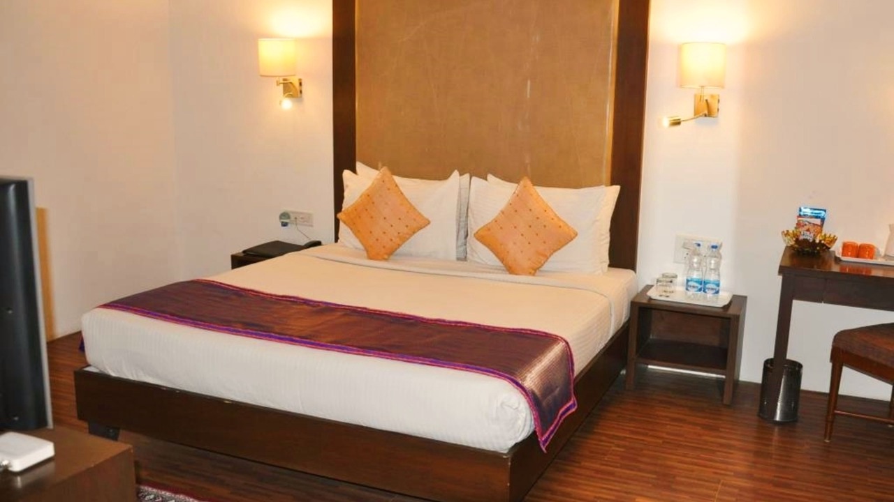 Photo of Bedroom in Bhavnagar