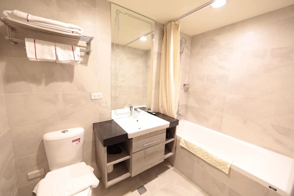Photo of Bathroom in Douliou
