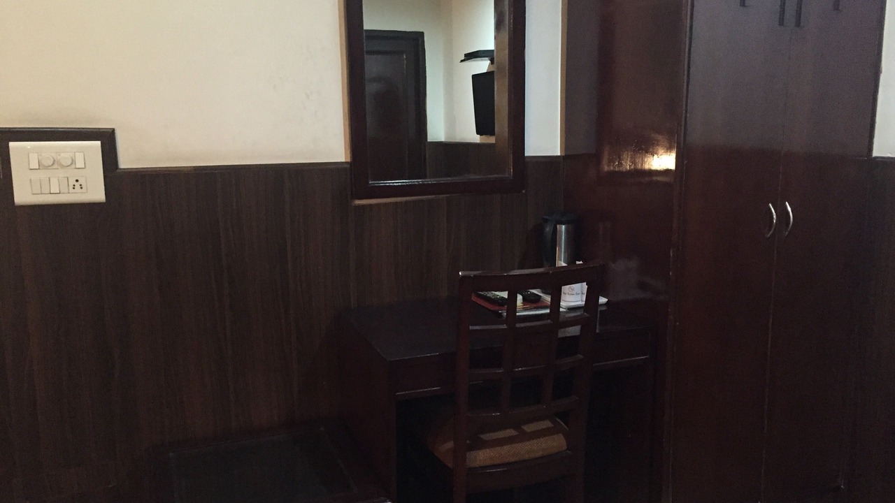 Photo of Bedroom in Raj Nagar
