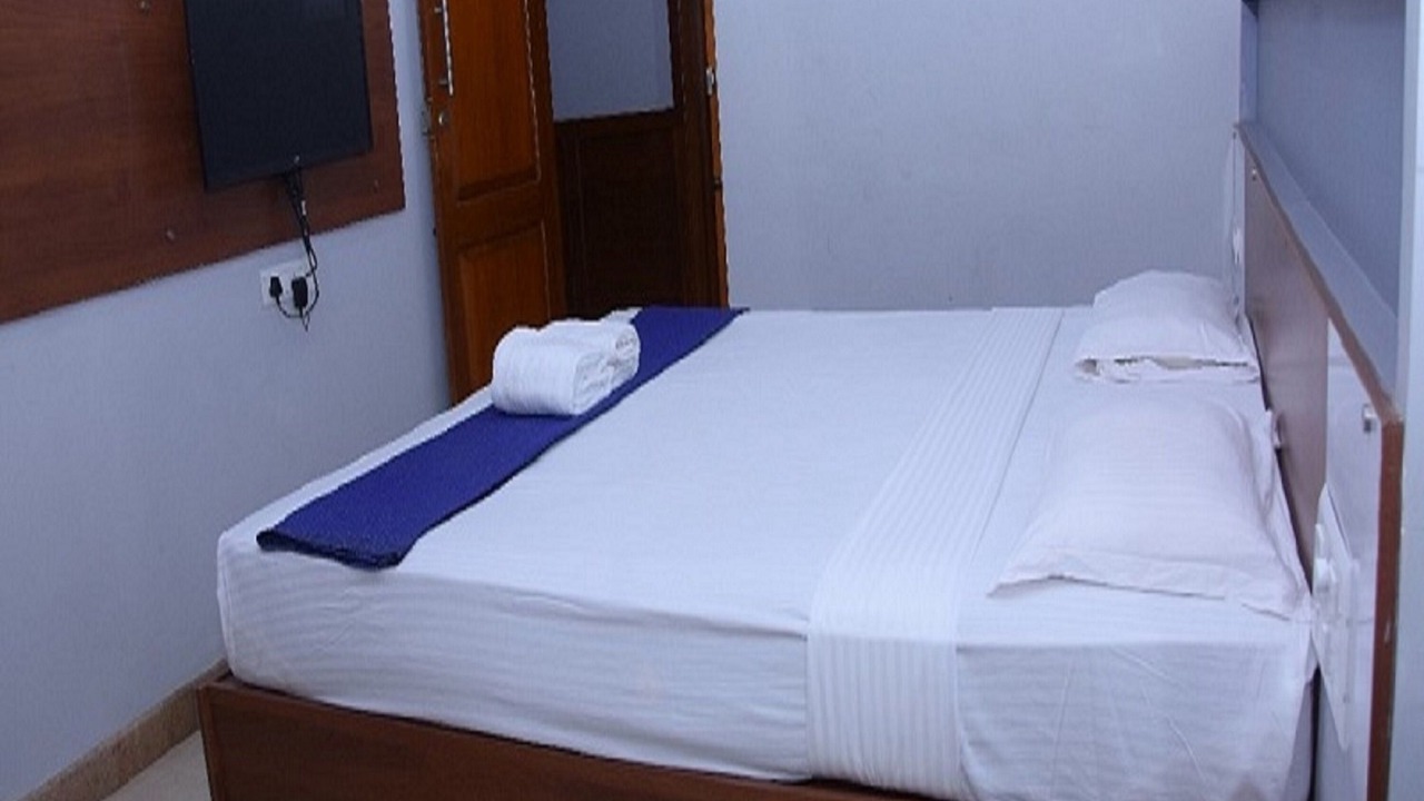 Photo of Bedroom in Aruppukkottai